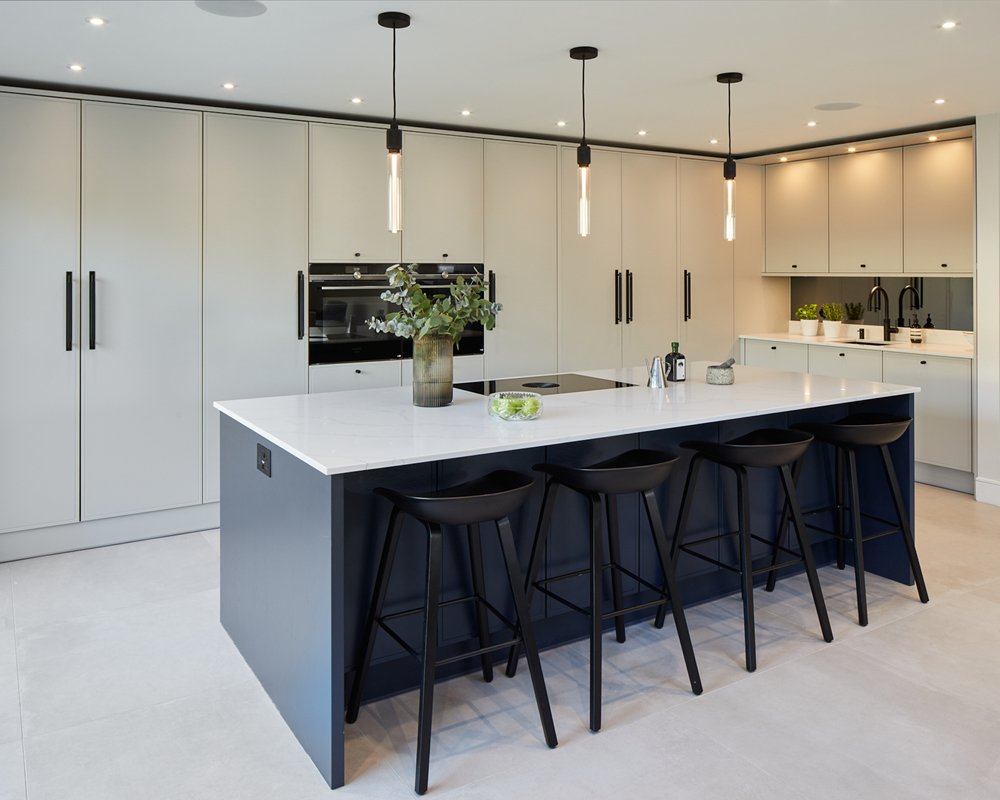 Stoneham Kitchens Modern Pitch Kitchen with island.